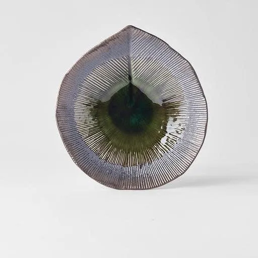 Shallow Bowl Leaf Shape 25.5x23cm Midori Ridge Glaze